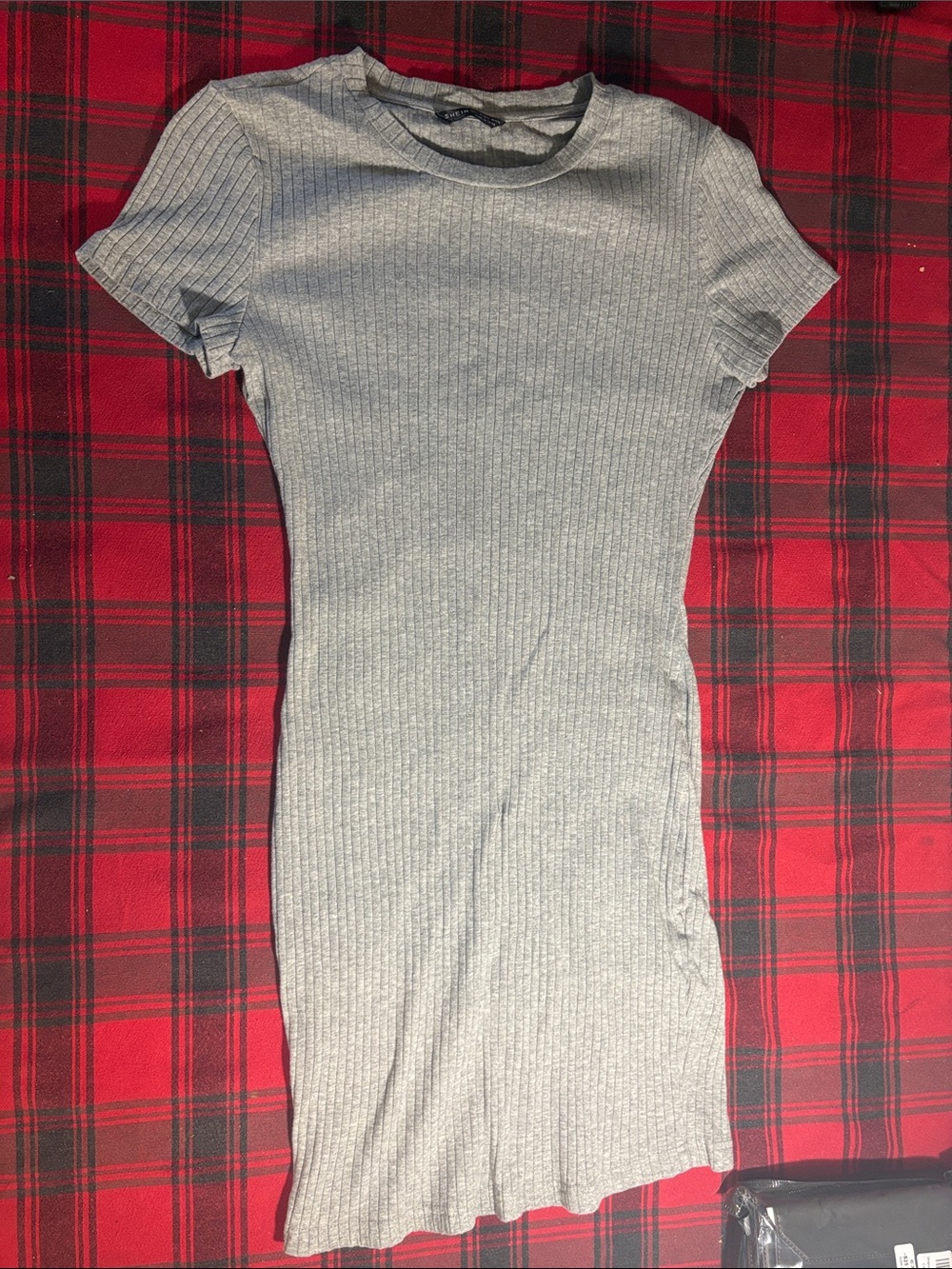 Women’s dress (ribbed)